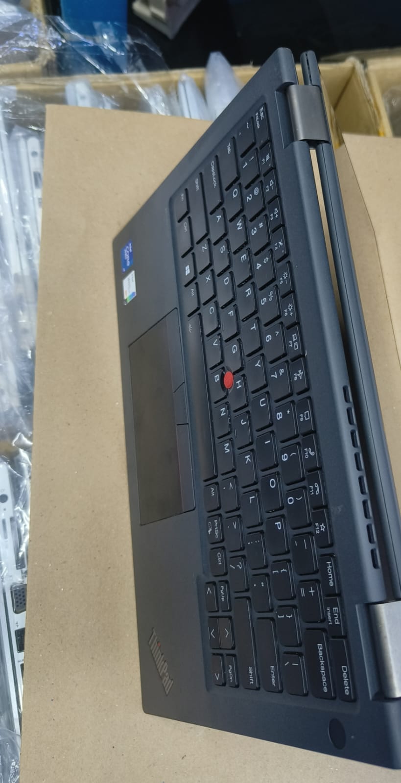 Lenovo Thinkpad x13yoga Intel core i7 - Image 2
